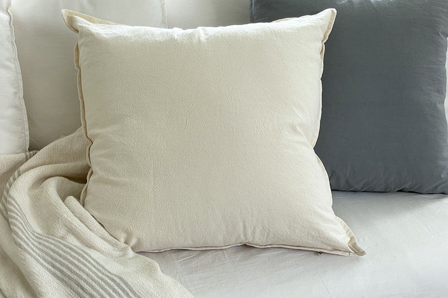 Almohadón Cuadrado Tusor Crudo 60x60 cm