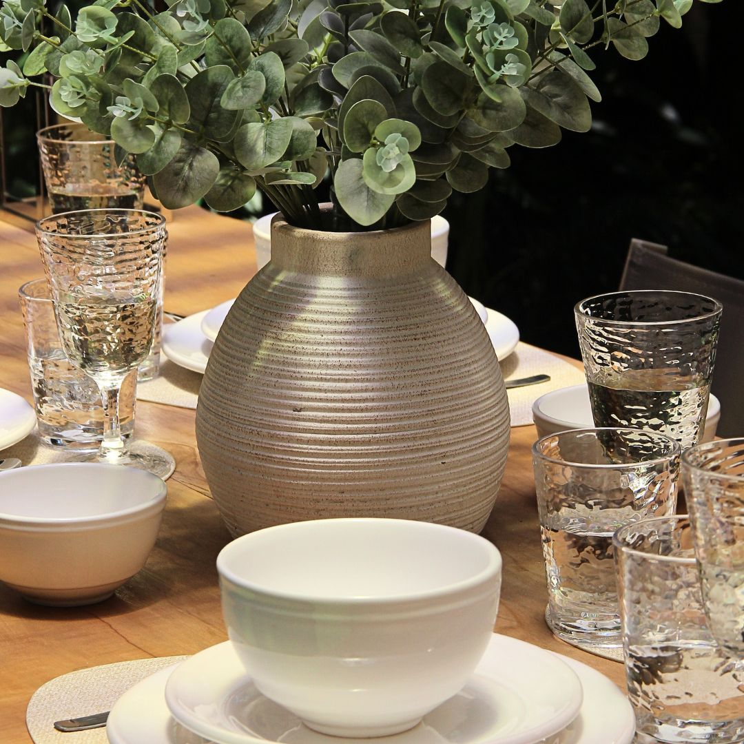 Florero Borgoña Chico