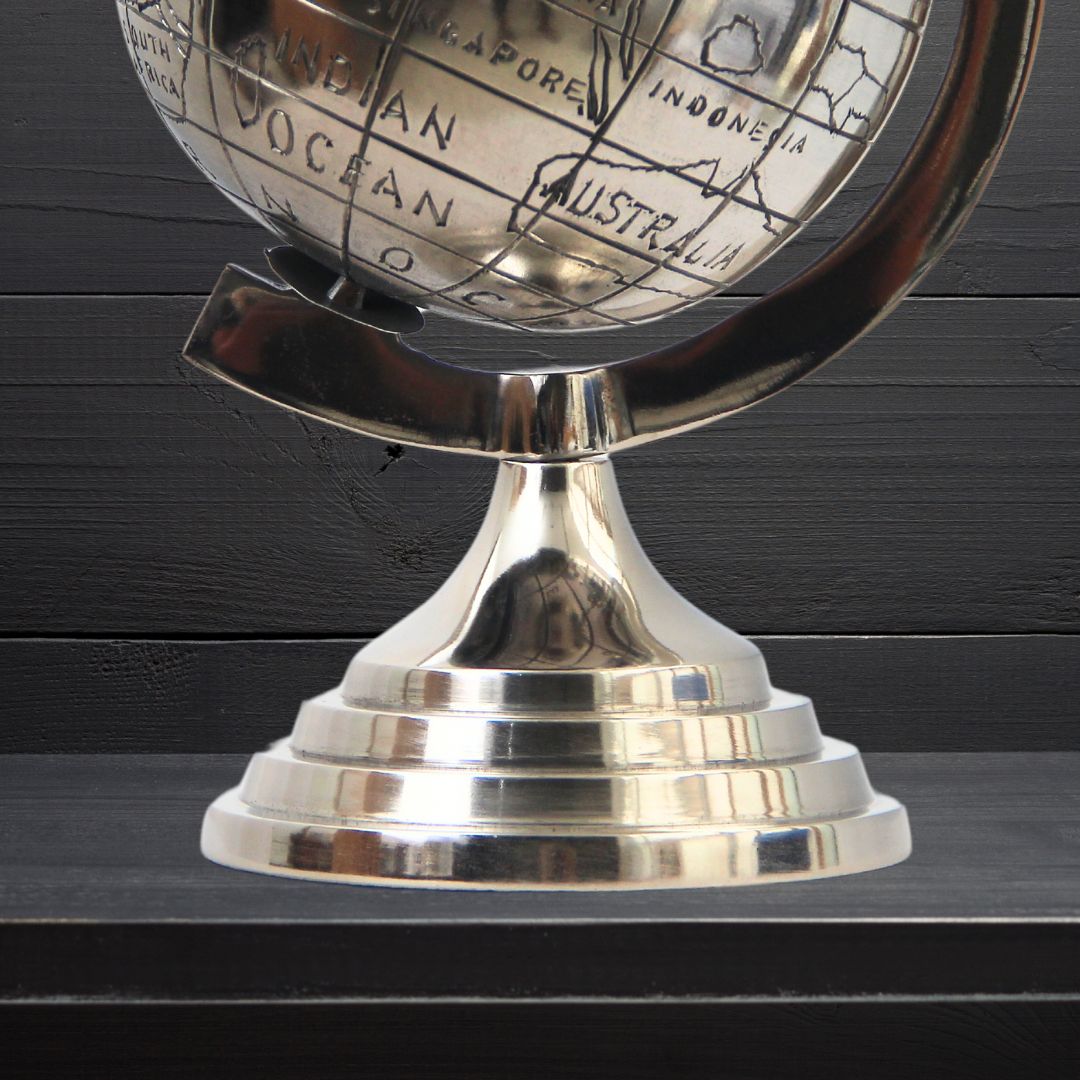 Globo Terraqueo Plateado 25 cm