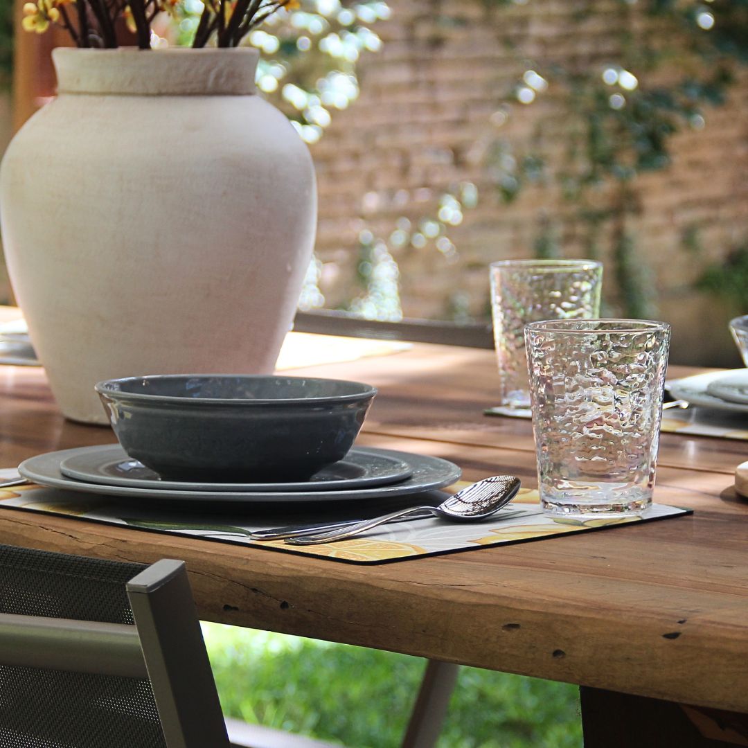 Juego 16 Piezas Melamina Gris/Vasos Martele