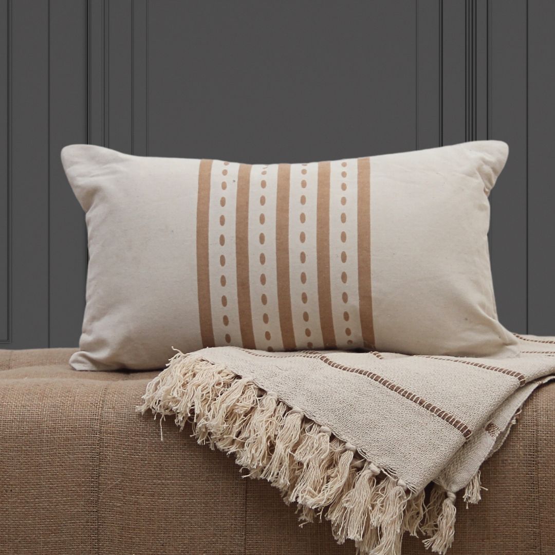 Pack 2 Piezas Almohadón Ona 30 cm x 50 cm/Manta Ona 130 cm x 170 cm