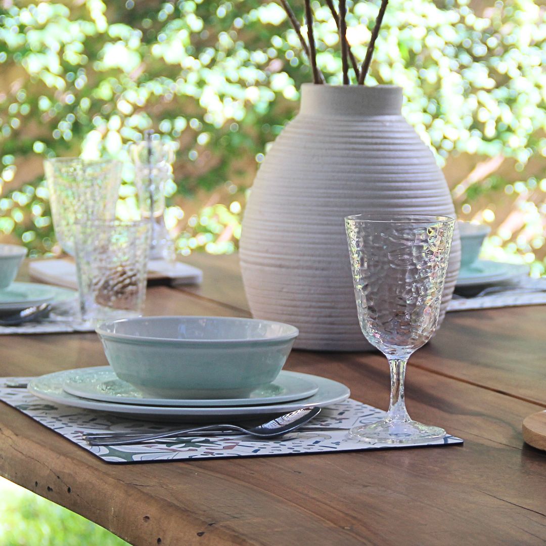 Juego 16 Piezas Melamina Menta/Copas Martele