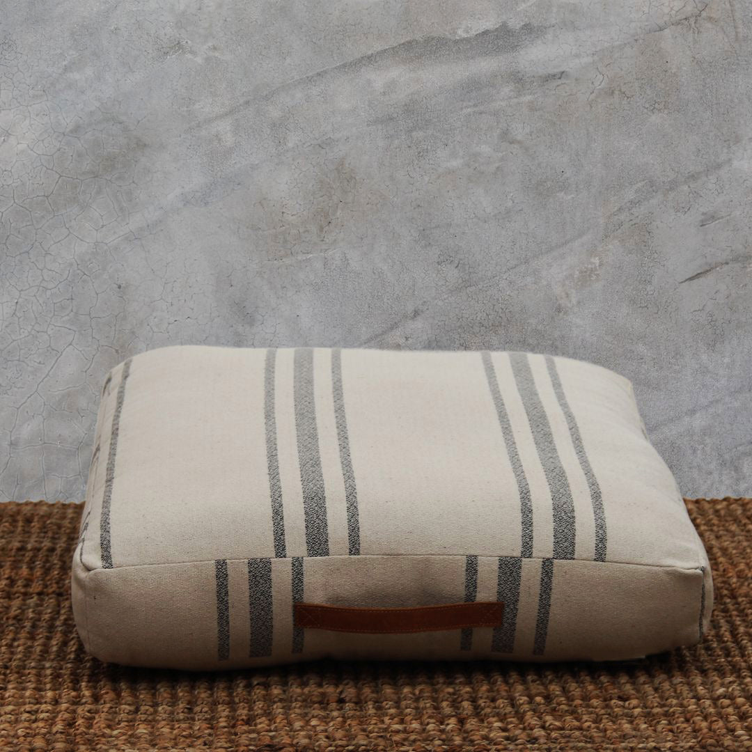 Almohadon Serena 60x60x10 Cm