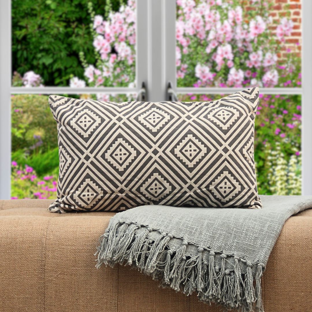 Pack 2 Piezas/Almohadón Inka 50 cm x 30 cm/Manta Aurora 125 cm x 175 cm