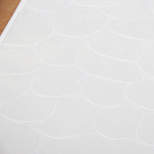 Pack 2 Piezas Alfombra Piedras Blanca/Tacho Tapa Bamboo Negro