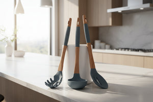 Pack 3 Utensilios Gris/Cucharón/Cuchara Pasta/Cuchara Agujereada