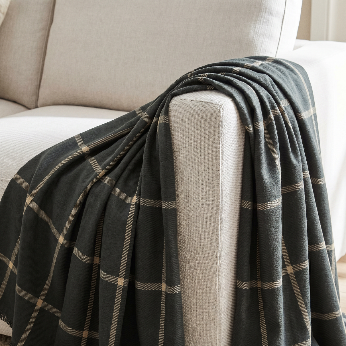 Manta Windsor Black 140x210 cm