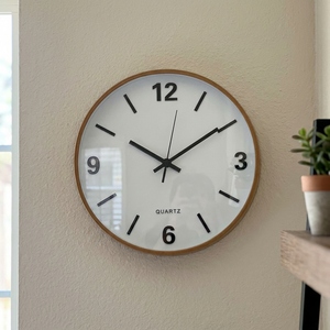 Reloj Pure Claro 30 cm